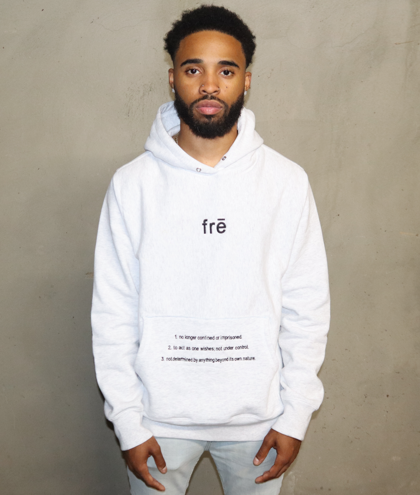 frē: HOODIE