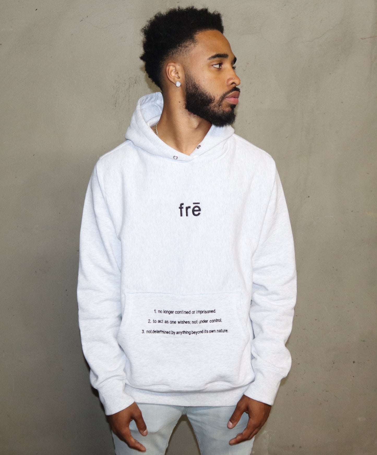 frē: HOODIE